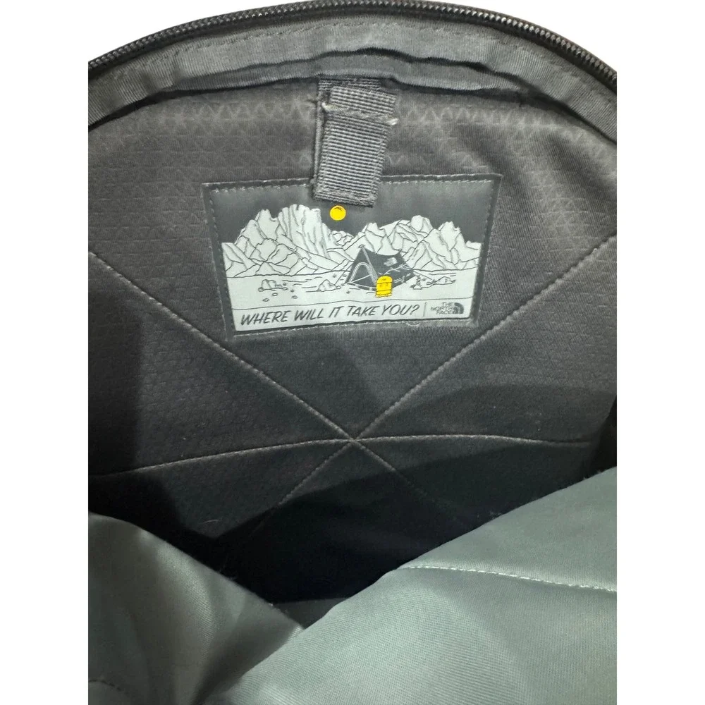 The North Face Borealis Backpack‎ Gray Black Outdoor Hiking School Travel